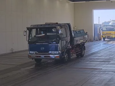 Nissan CONDOR  с аукциона в Японии