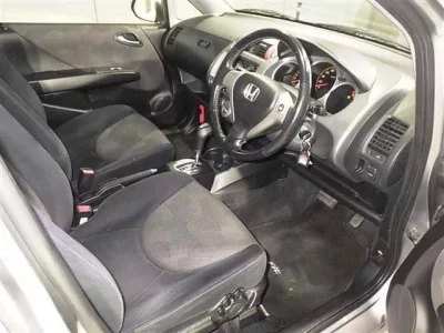 Honda FIT  с аукциона в Японии