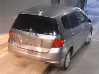 Honda FIT  с аукциона в Японии