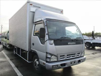 Isuzu ELF  с аукциона в Японии
