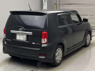 Toyota COROLLA RUMION  с аукциона в Японии