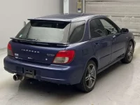 Subaru IMPREZA лот № 4194 оценка 2  с аукциона в Японии 1