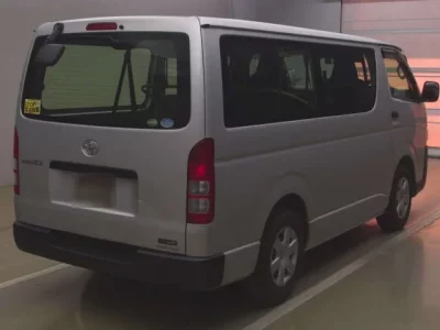 Toyota REGIUS ACE VAN