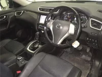 Nissan X-TRAIL лот № 70140 оценка 3.5  с аукциона в Японии 2