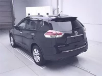 Nissan X-TRAIL лот № 70140 оценка 3.5  с аукциона в Японии 1
