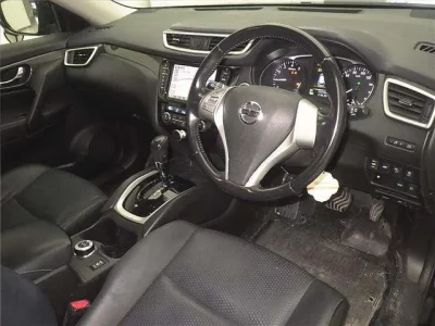 Nissan X-TRAIL  с аукциона в Японии