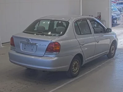 Toyota PLATZ