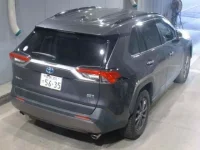 Toyota RAV4 лот № 6031 оценка 4  с аукциона в Японии 1