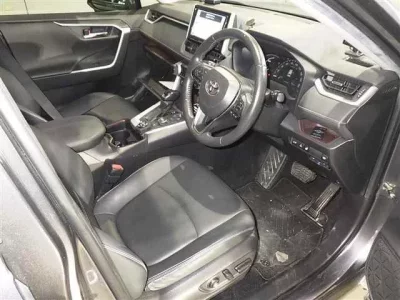 Toyota RAV4  с аукциона в Японии