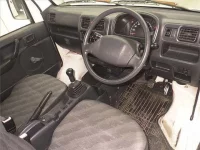 Suzuki CARRY TRUCK лот № 70146 оценка R  с аукциона в Японии 2