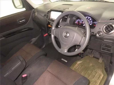 Nissan ROOX  с аукциона в Японии