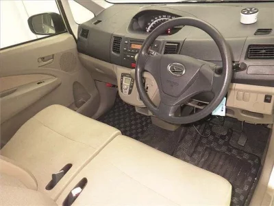 Daihatsu MOVE  с аукциона в Японии