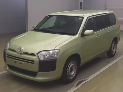 Toyota SUCCEED  с аукциона в Японии