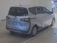 Toyota SIENTA лот № 20350 оценка 3  с аукциона в Японии 1
