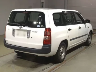Toyota SUCCEED