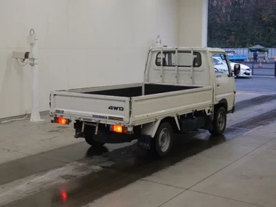 Nissan ATLAS  с аукциона в Японии