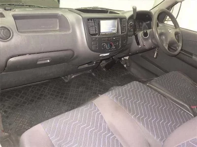 Nissan CARAVAN VAN  с аукциона в Японии