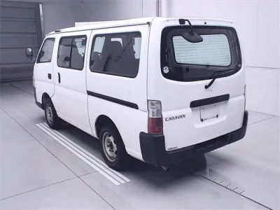 Nissan CARAVAN VAN  с аукциона в Японии