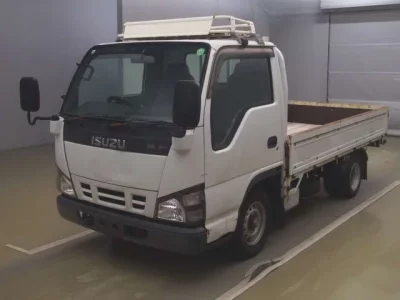 Isuzu ELF  с аукциона в Японии