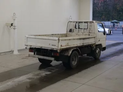 Mazda TITAN  с аукциона в Японии