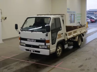 Isuzu ELF  с аукциона в Японии