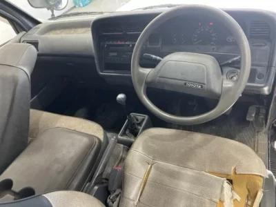 Toyota HIACE VAN  с аукциона в Японии