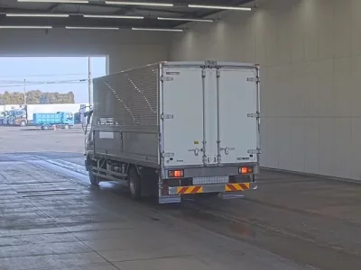 Mitsubishi FUSO FIGHTER