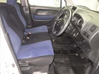 Suzuki WAGON R лот № 70164 оценка 3  с аукциона в Японии 4