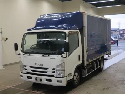 Isuzu ELF  с аукциона в Японии
