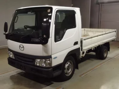 Mazda TITAN  с аукциона в Японии