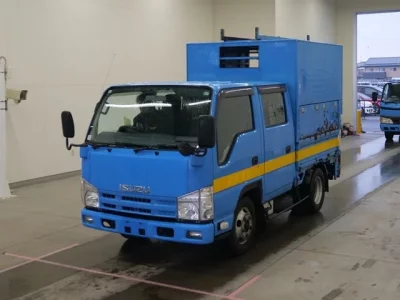 Isuzu ELF  с аукциона в Японии