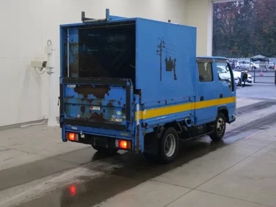 Isuzu ELF  с аукциона в Японии