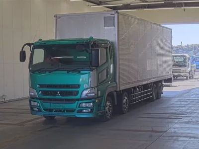 Mitsubishi SUPER GREAT  с аукциона в Японии