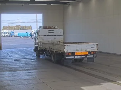 Isuzu FORWARD  с аукциона в Японии
