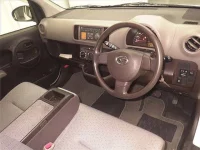 Daihatsu Boon лот № 70192 оценка 3.5  с аукциона в Японии 2