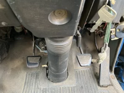 Isuzu ELF  с аукциона в Японии