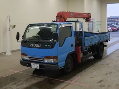 Isuzu ELF  с аукциона в Японии