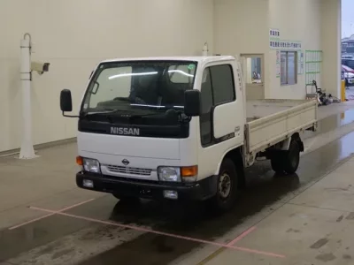 Nissan ATLAS  с аукциона в Японии