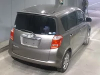 Toyota RACTIS лот № 1041 оценка   с аукциона в Японии 1