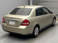 Nissan TIIDA LATIO лот № 4262 оценка R  с аукциона в Японии 1