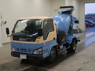 Isuzu ELF  с аукциона в Японии
