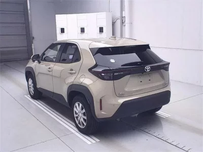 Toyota YARIS CROSS  с аукциона в Японии