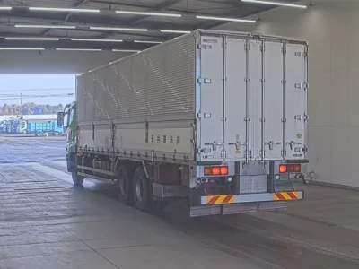 Mitsubishi SUPER GREAT  с аукциона в Японии