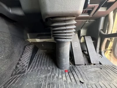 Mitsubishi SUPER GREAT  с аукциона в Японии