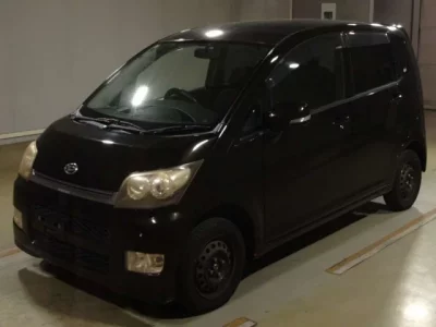 Daihatsu MOVE  с аукциона в Японии