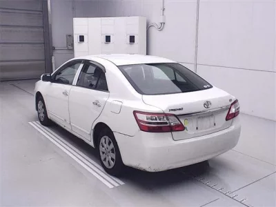 Toyota PREMIO  с аукциона в Японии