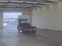 Nissan QUON лот № 4120 оценка 3.5  с аукциона в Японии 1