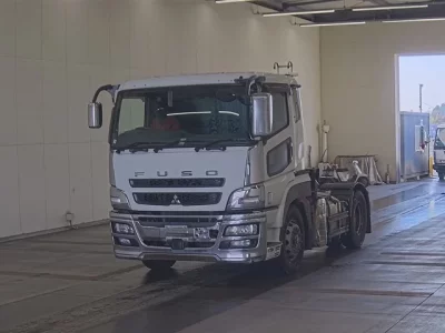 Mitsubishi SUPER GREAT  с аукциона в Японии