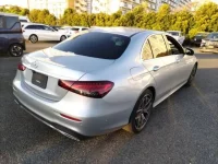 Mercedes-Benz E CLASS лот № 391 оценка 4  с аукциона в Японии 1