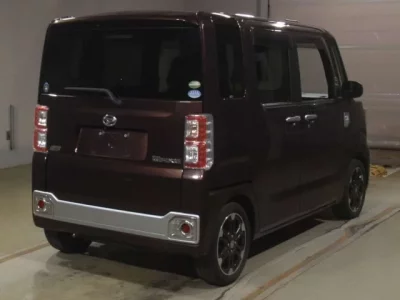 Daihatsu WAKE  с аукциона в Японии
